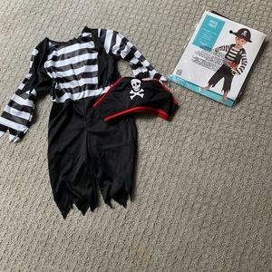 ( ✨5 for $20✨) Toddler Rascal Pirate Costume